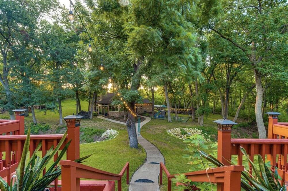 Photo of Outdoor in Waxahachie