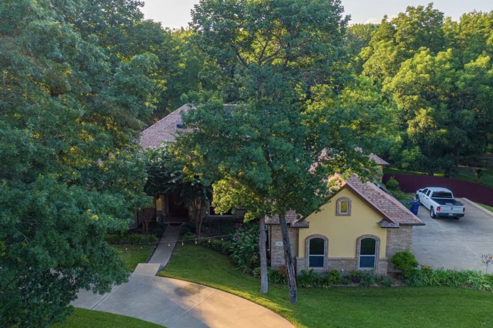 Photo of Outdoor in Waxahachie