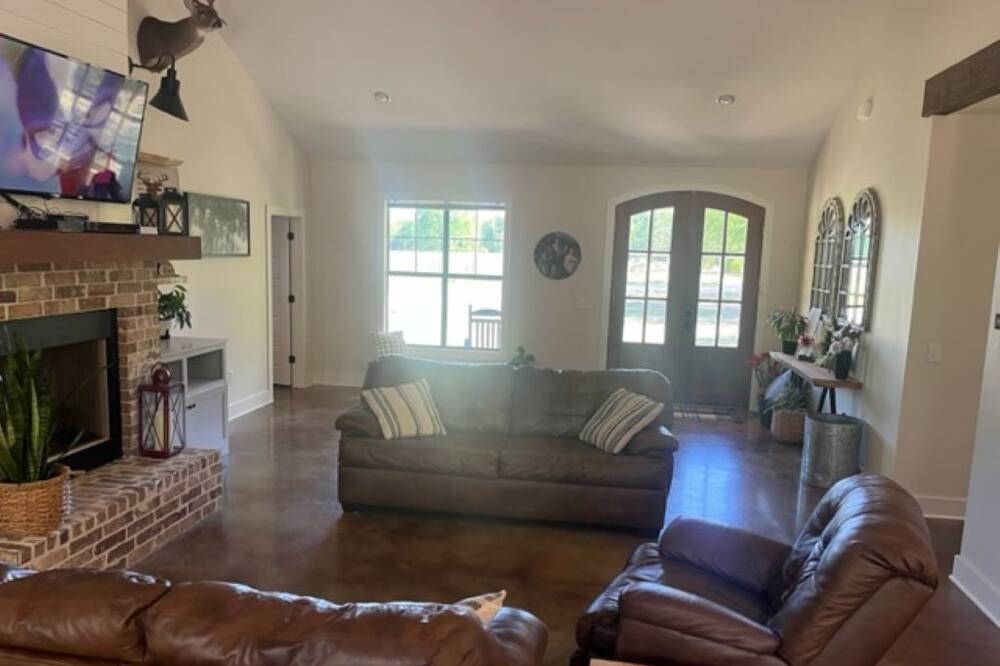 Photo of Livingroom in Golden