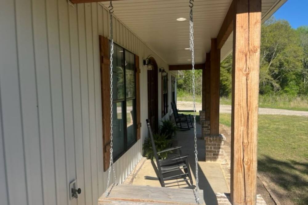 Photo of Outdoor in Golden
