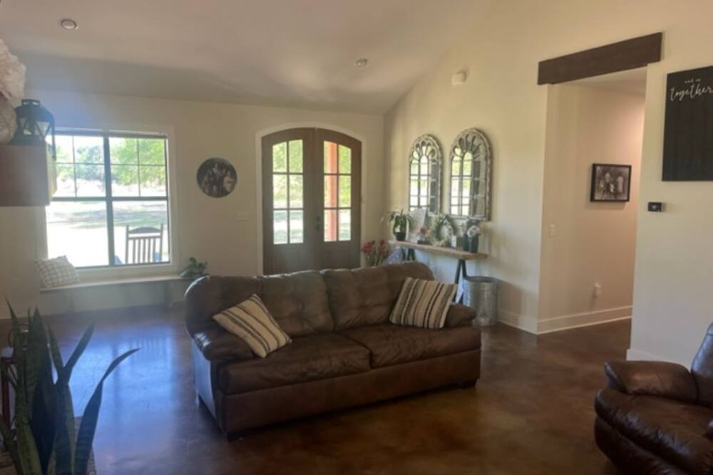 Photo of Livingroom in Golden