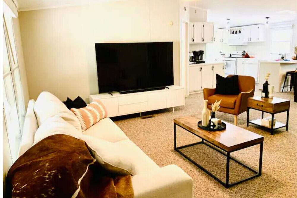 Photo of Livingroom in Magnolia