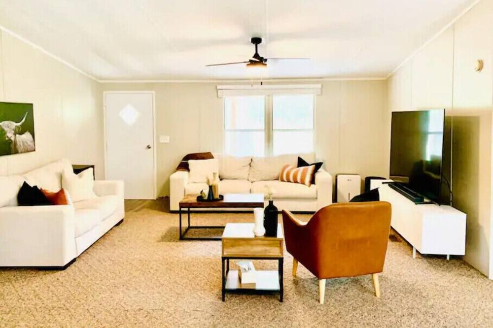 Photo of Livingroom in Magnolia
