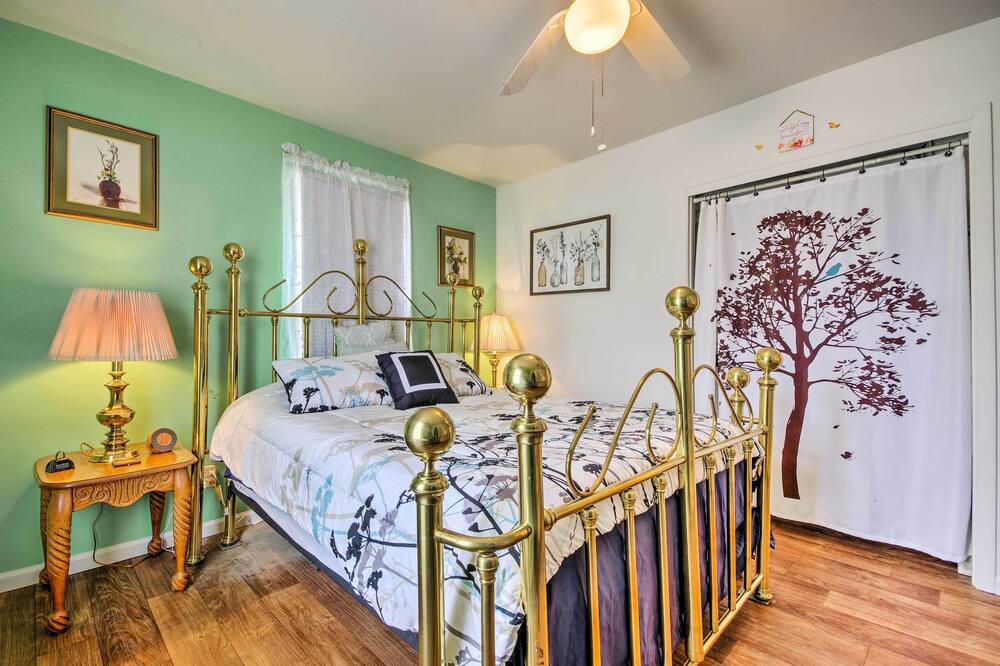 Photo of Bedroom in St. James
