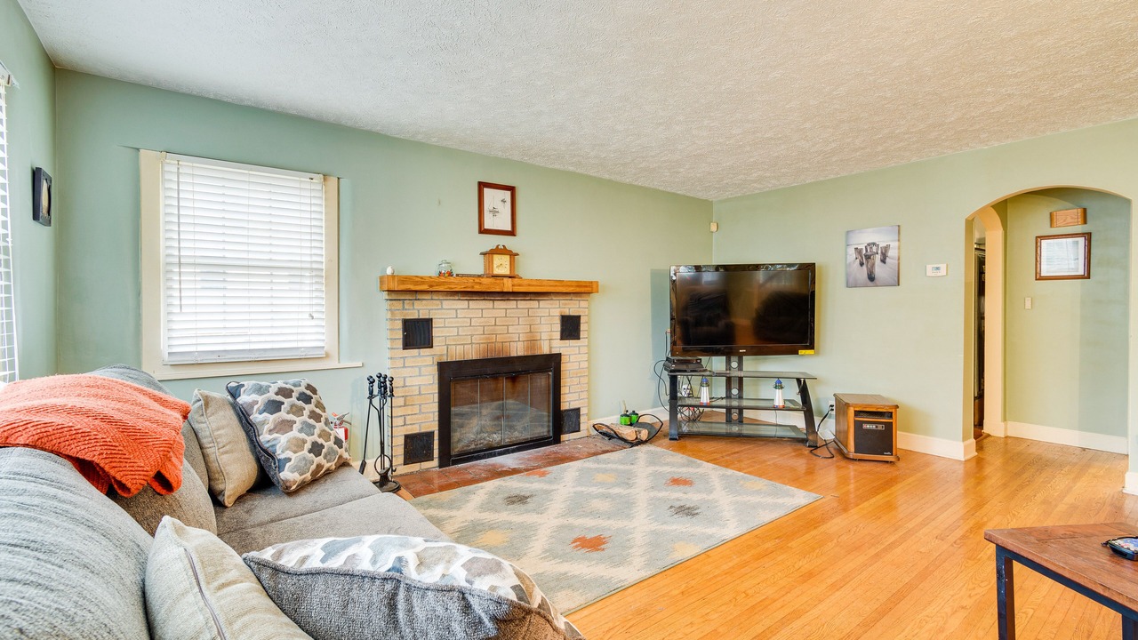 Photo of Livingroom in Sodus Point