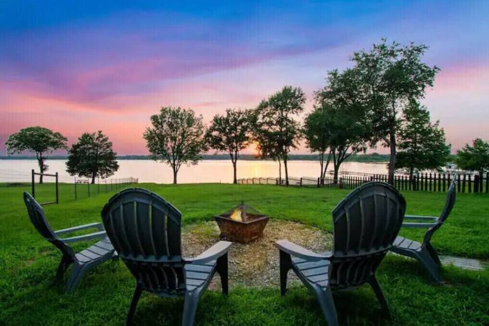 Photo of Outdoor in Cedar Creek Reservoir