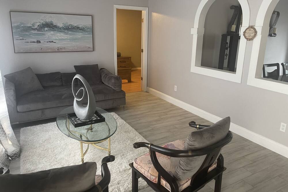 Photo of Livingroom in Timbercrest
