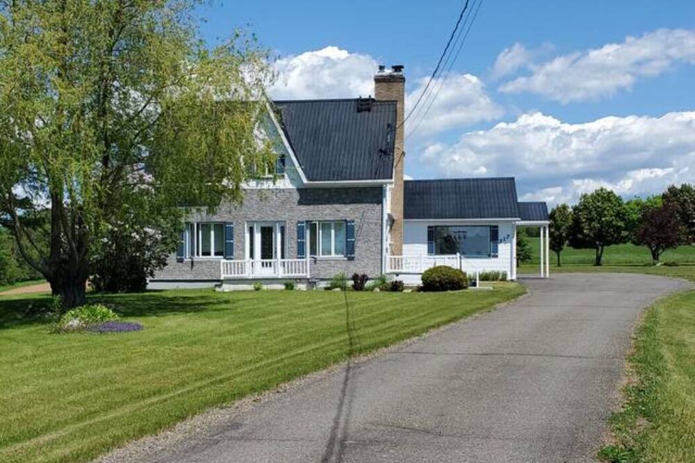 Photo of Outdoor in Caplan
