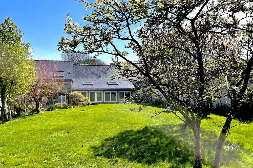 Photo of Others in Queven