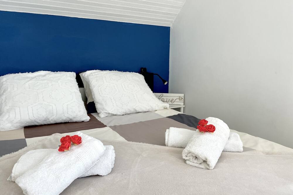 Photo of Bedroom in Queven