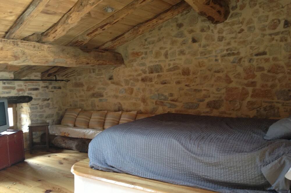 Photo of Bedroom in Aiguelèze