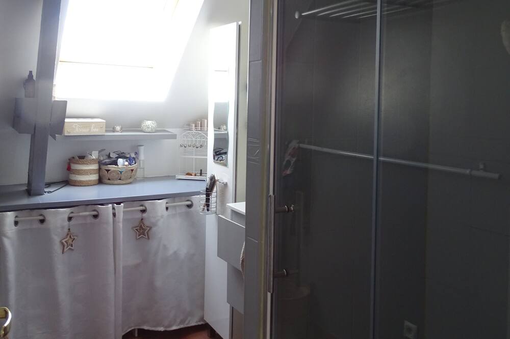 Photo of Kitchen in Menil