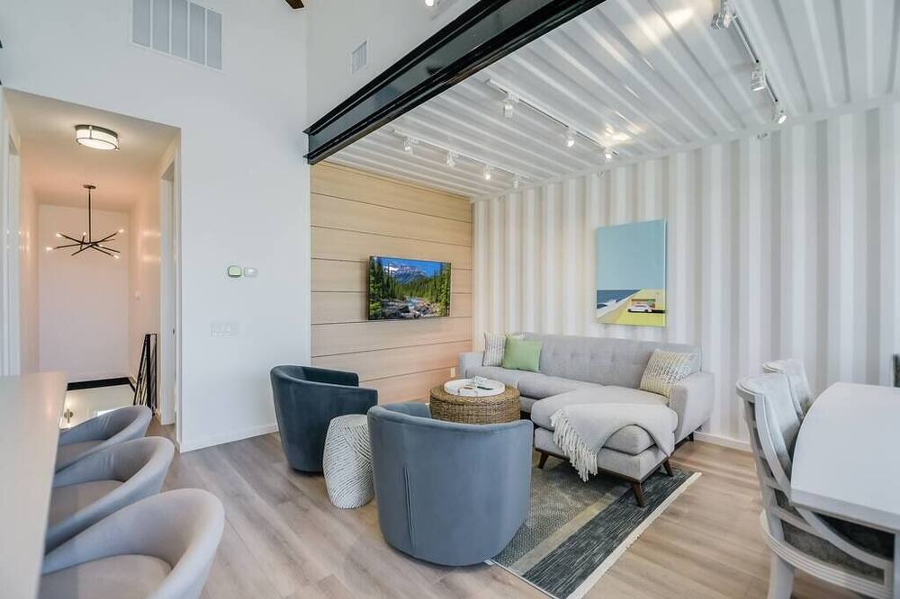 Photo of Livingroom in Shibui Sands
