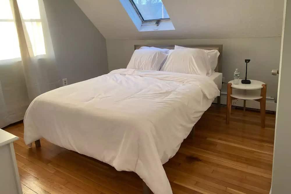 Photo of Bedroom in Randolph