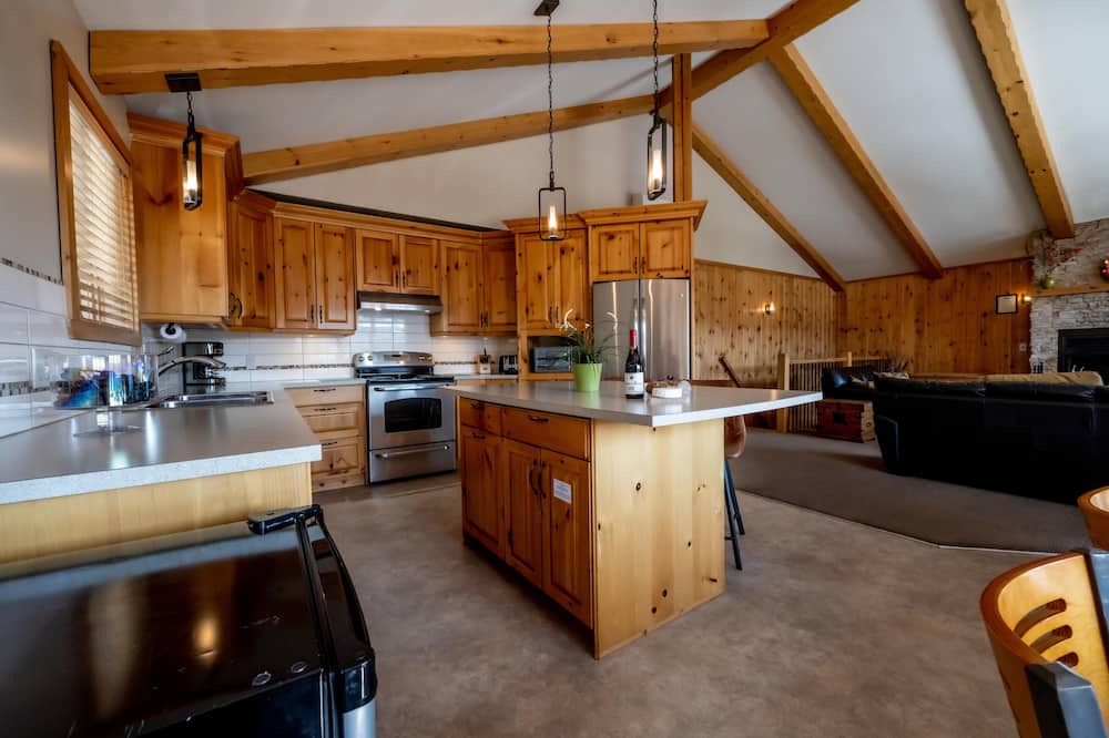 Photo of Kitchen in Sainte-Agathe-des-Monts
