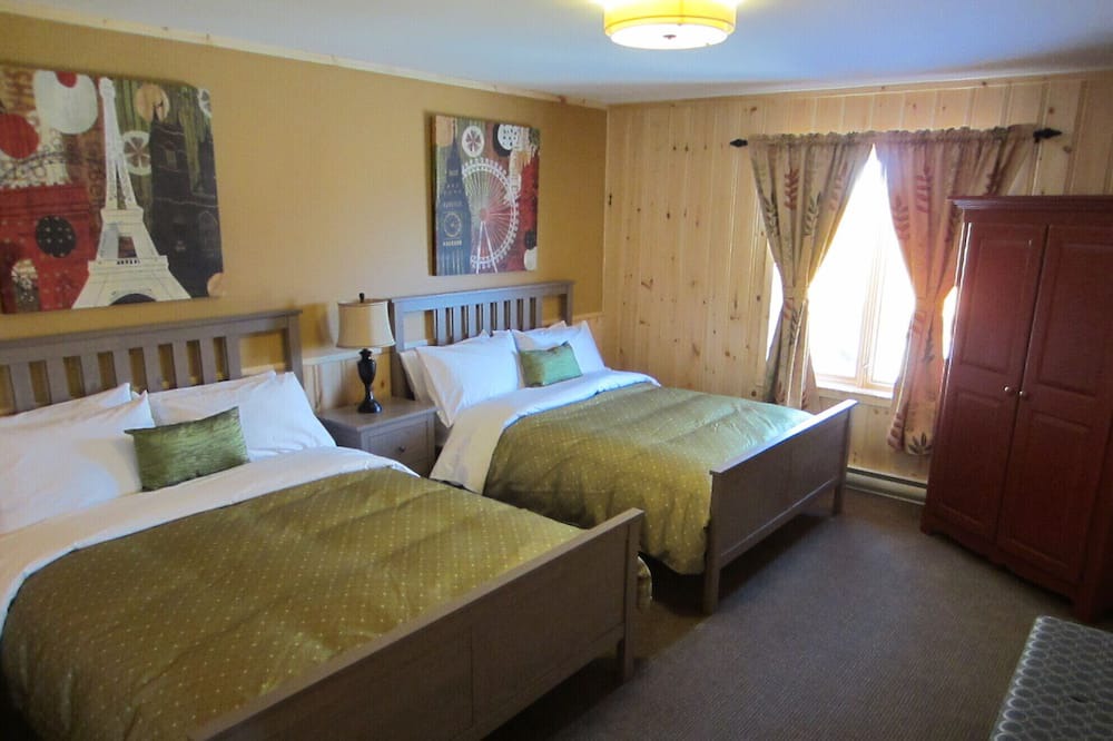 Photo of Bedroom in Sainte-Agathe-des-Monts