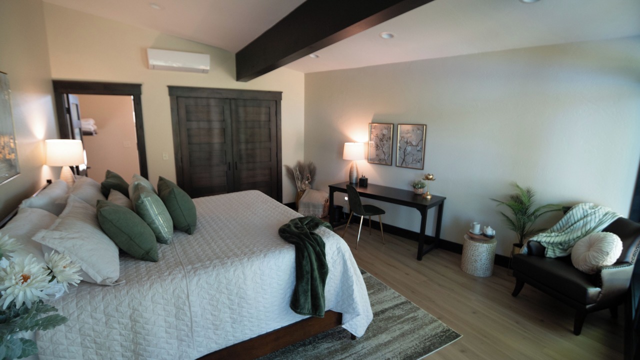 Photo of Others in Frenchtown