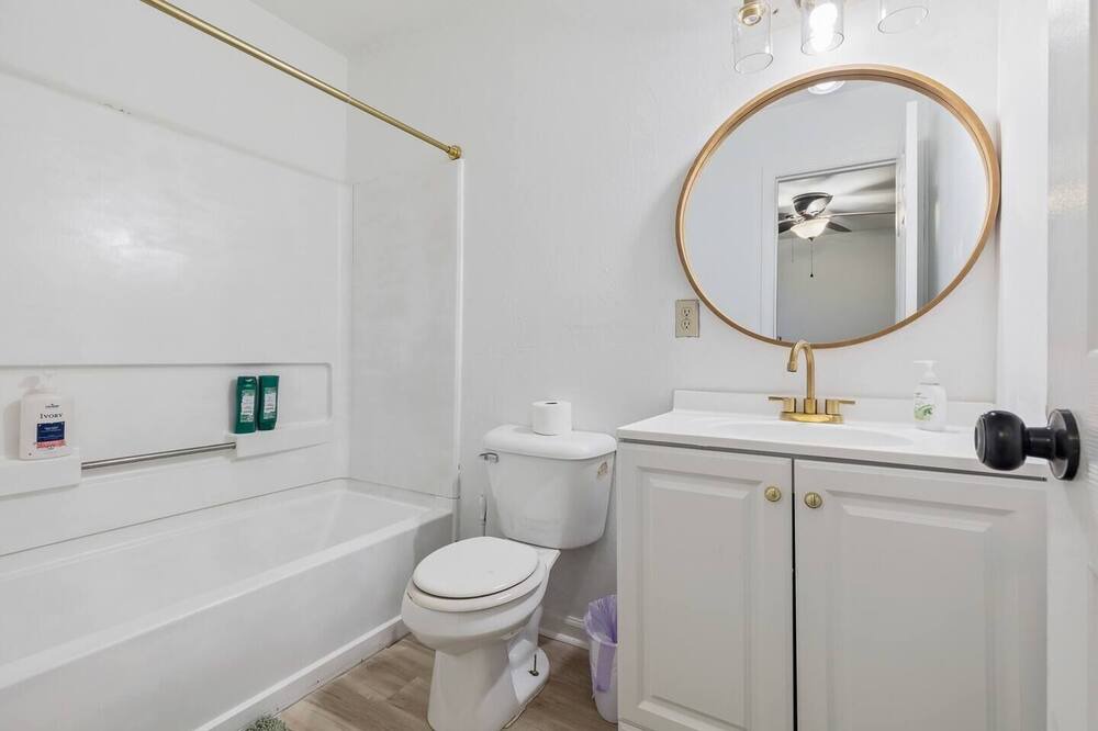 Photo of Bathroom in Griffin Heights
