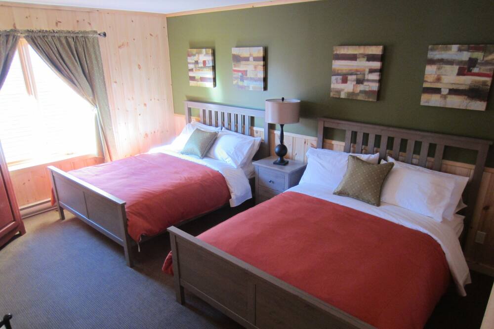 Photo of Bedroom in Sainte-Agathe-des-Monts