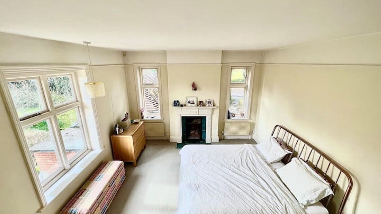 Photo of Others in Farnham