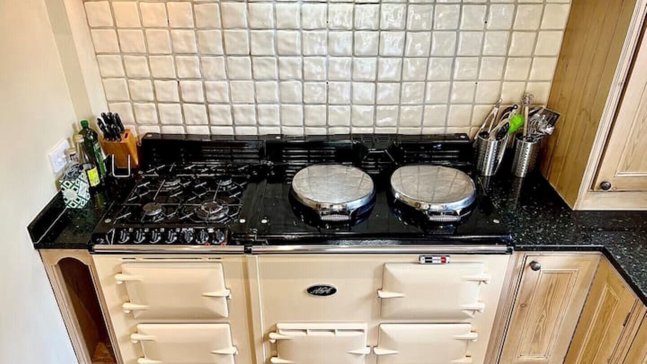 Photo of Kitchen in Farnham