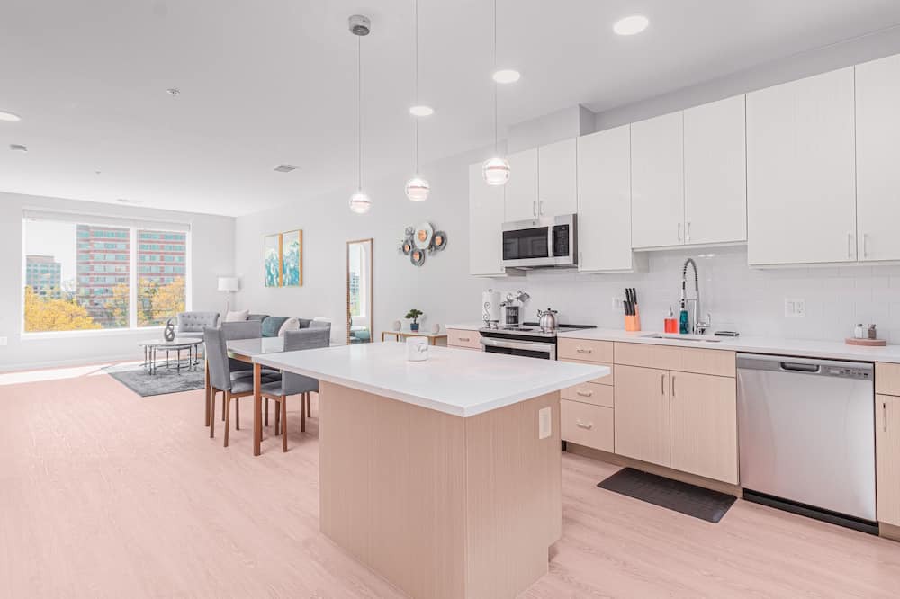 Photo of Others in Alexandria West