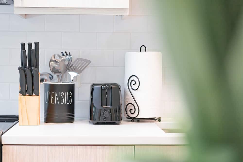 Photo of Others in Alexandria West