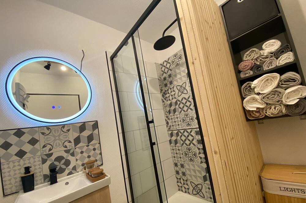 Photo of Bathroom in Poitiers