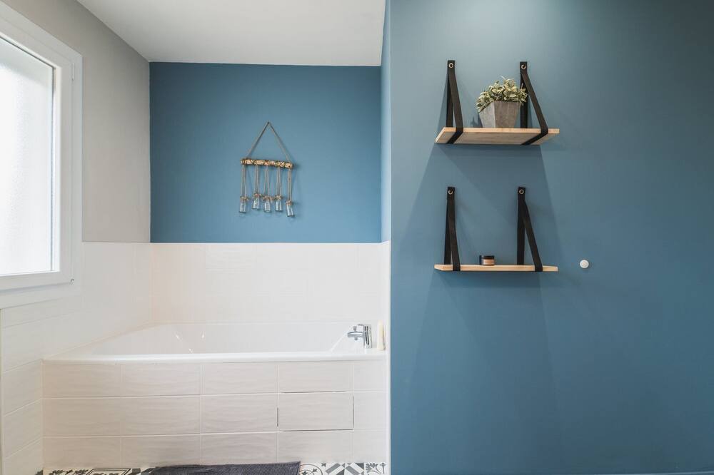 Photo of Bathroom in Poitiers