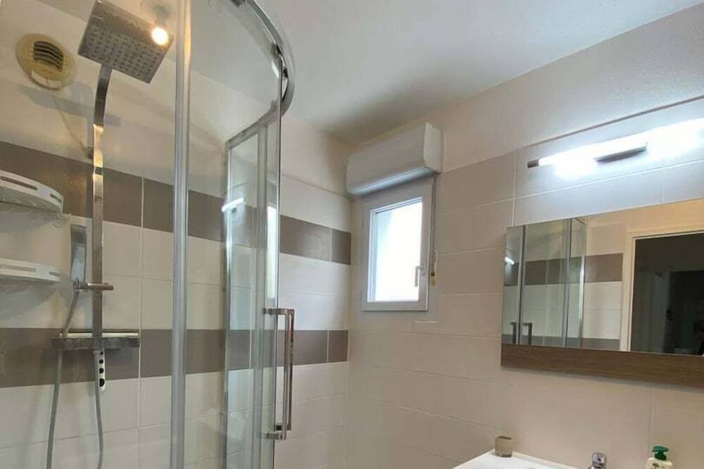 Photo of Bathroom in Poitiers