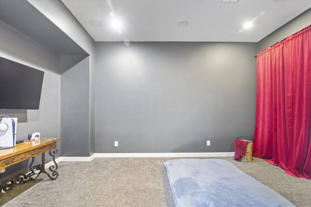 Photo of Bedroom in Litchfield Park