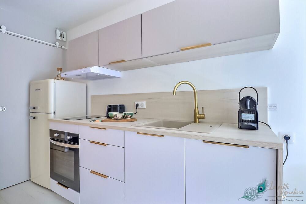 Photo of Kitchen in Le Grau-Du-Roi