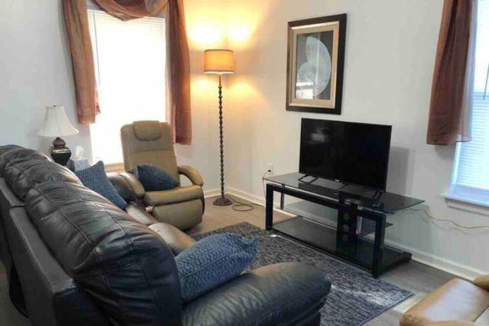 Photo of Livingroom in Atmore