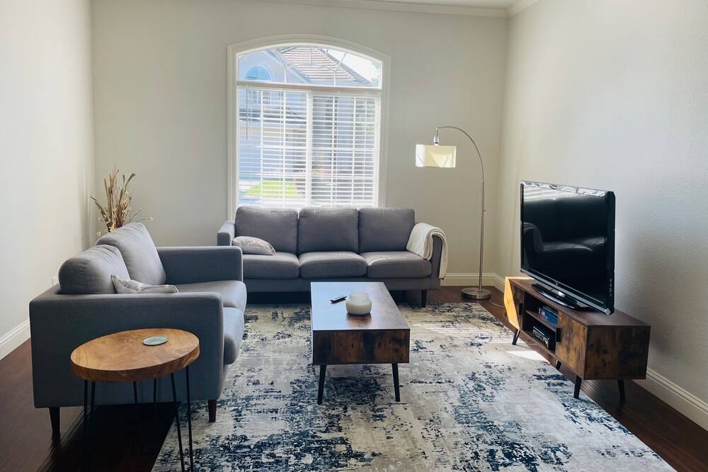 Photo of Bedroom in Granite Bay