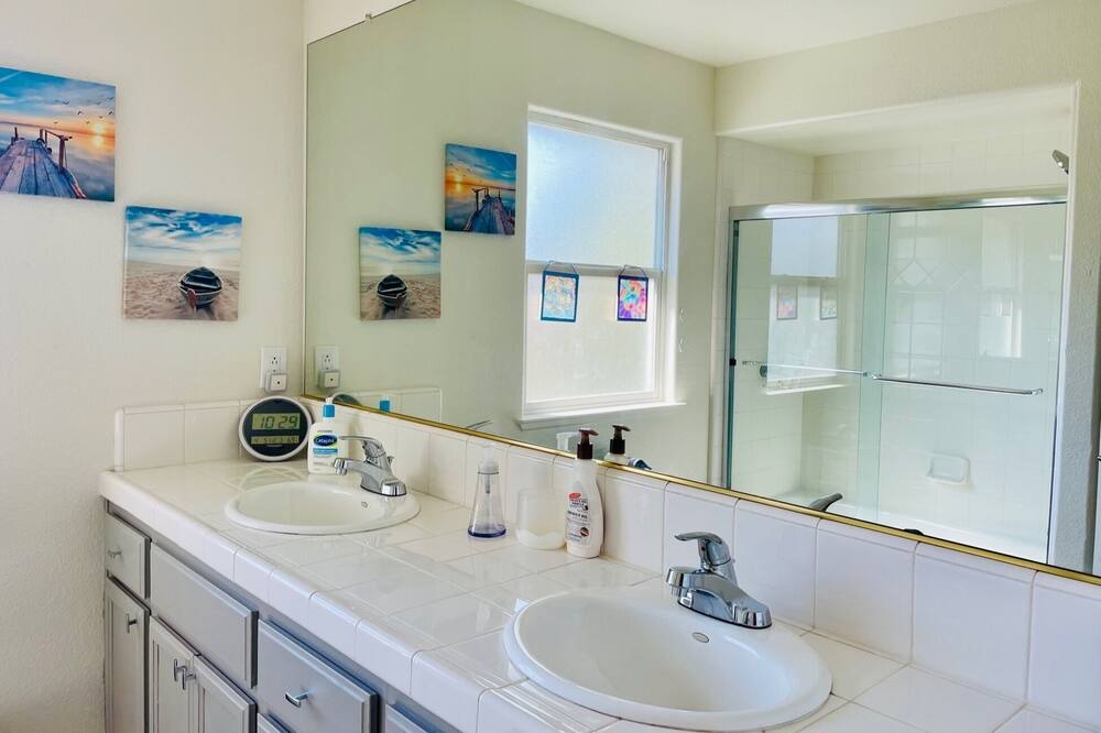 Photo of Bathroom in Granite Bay