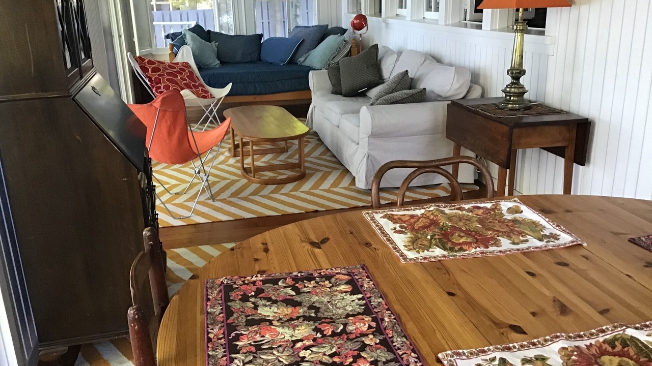 Photo of Livingroom in Shelburne