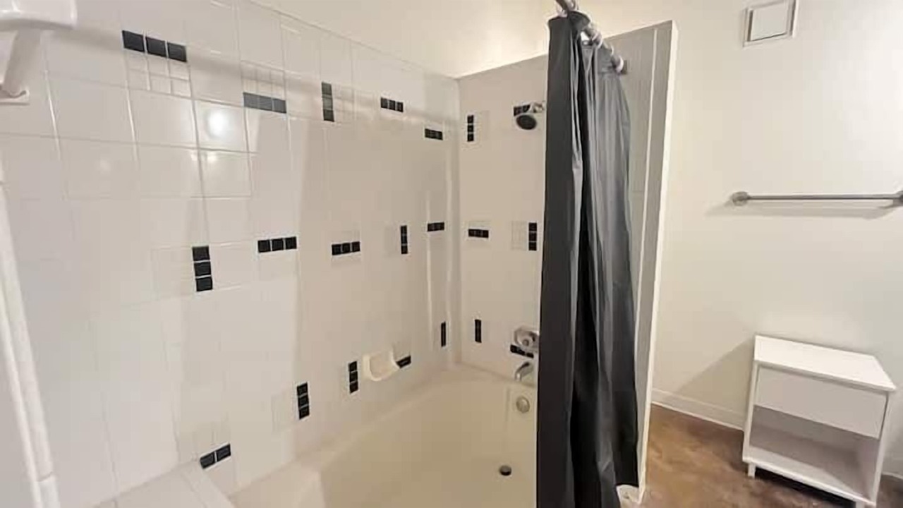 Photo of Bathroom in Deep Ellum