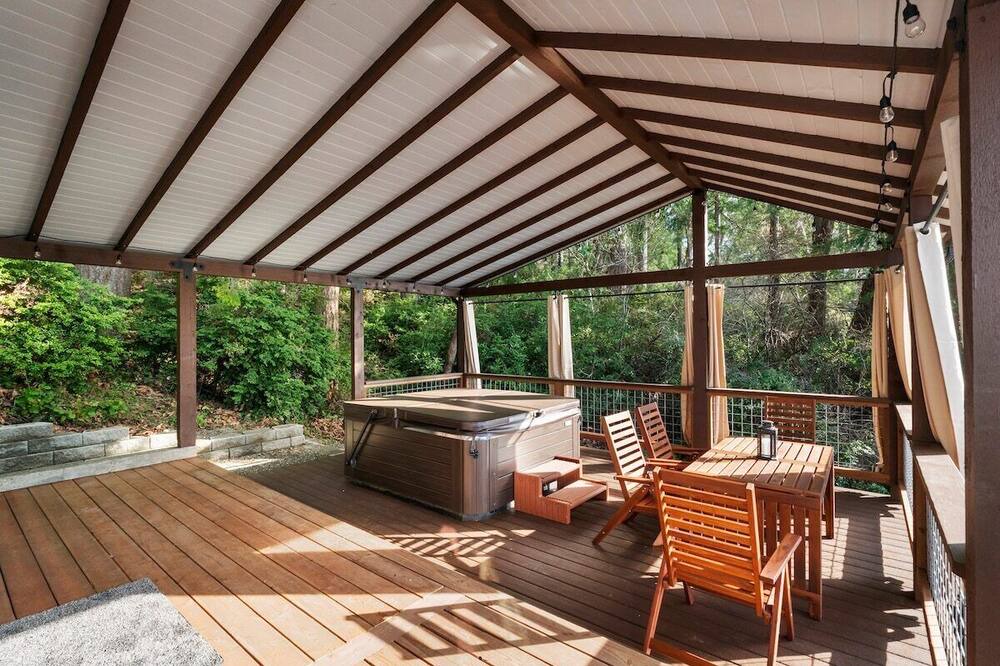 Photo of Others in Olympia