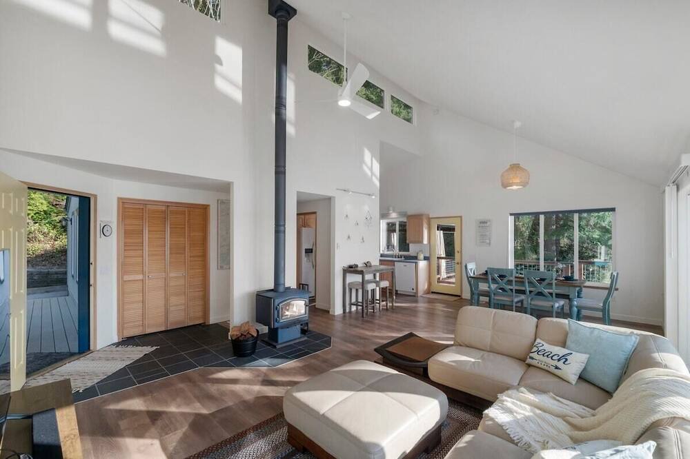 Photo of Others in Olympia