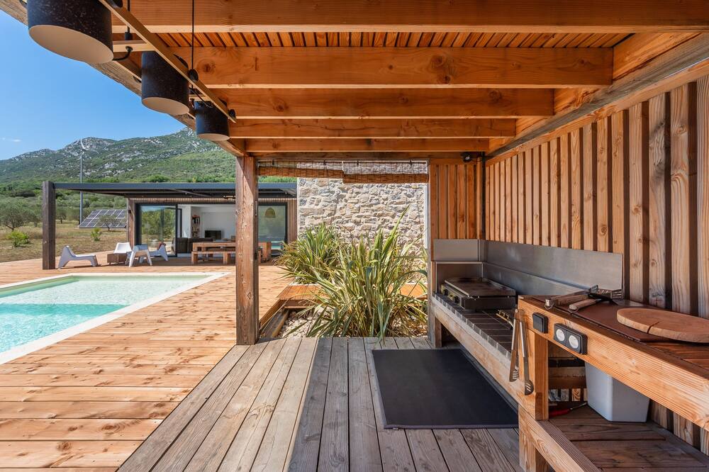 Photo of Outdoor in La Cadiere-et-Cambo