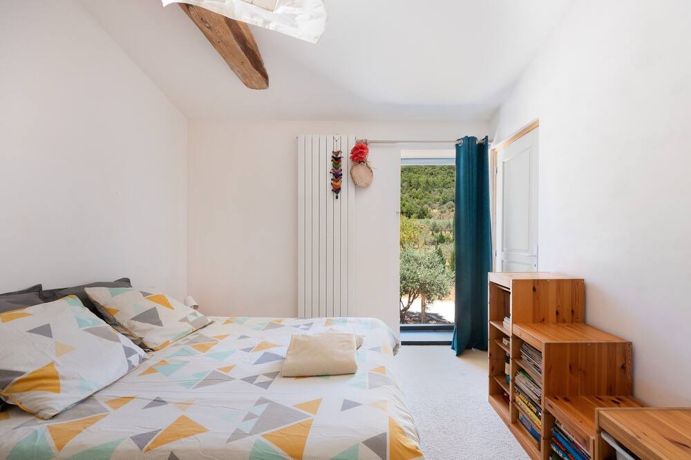 Photo of Bedroom in La Cadiere-et-Cambo