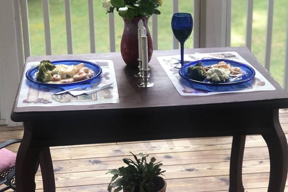 Photo of Others in Tate