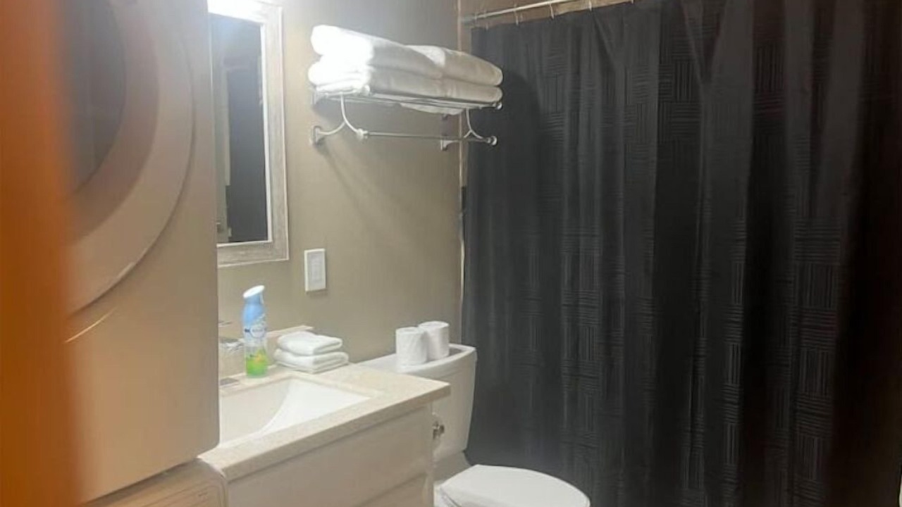 Photo of Others in Cliff - Cannon