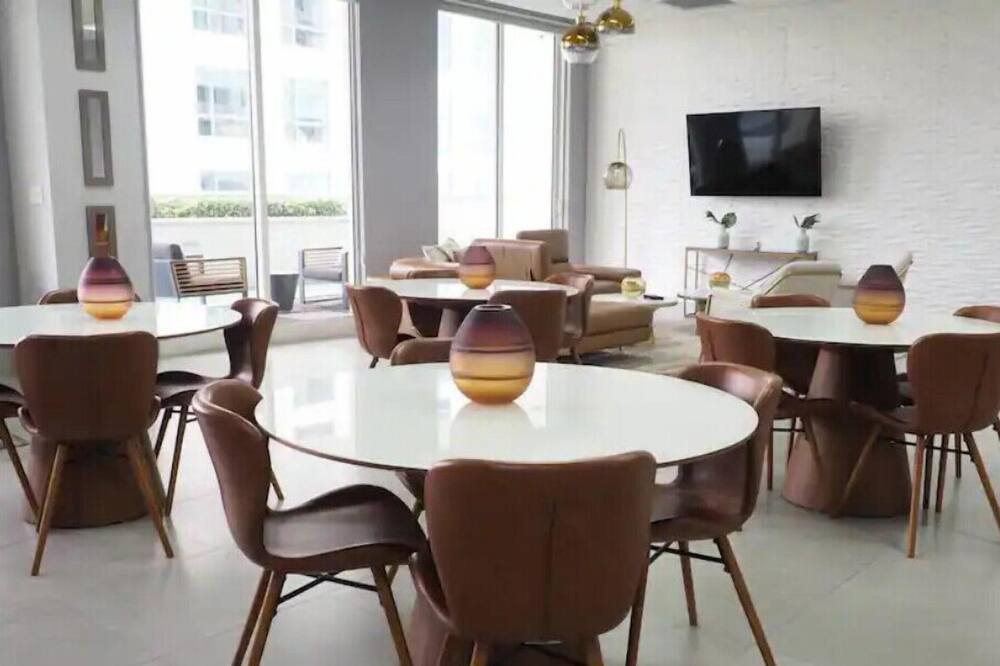 Photo of Others in Brickell