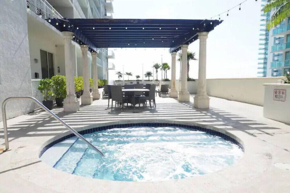 Photo of Outdoor in Brickell