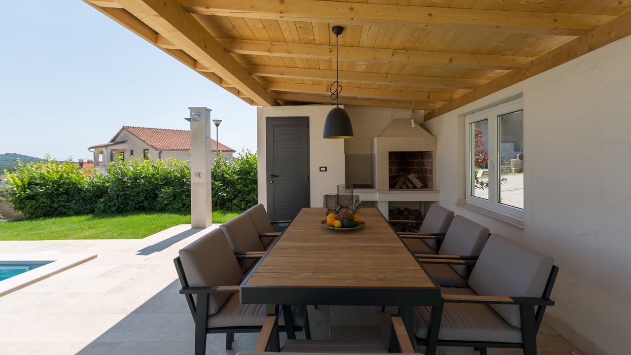 Photo of Outdoor in Musalez
