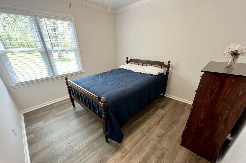 Photo of Bedroom in Kirkland