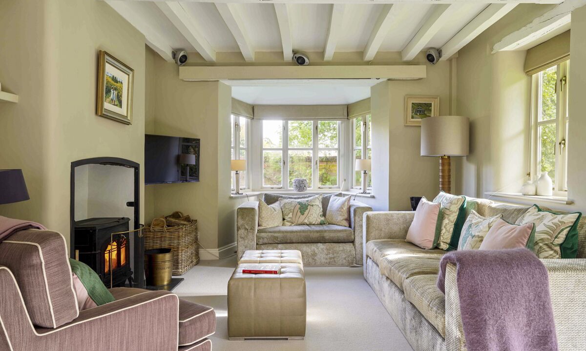 Photo of Livingroom in Turville