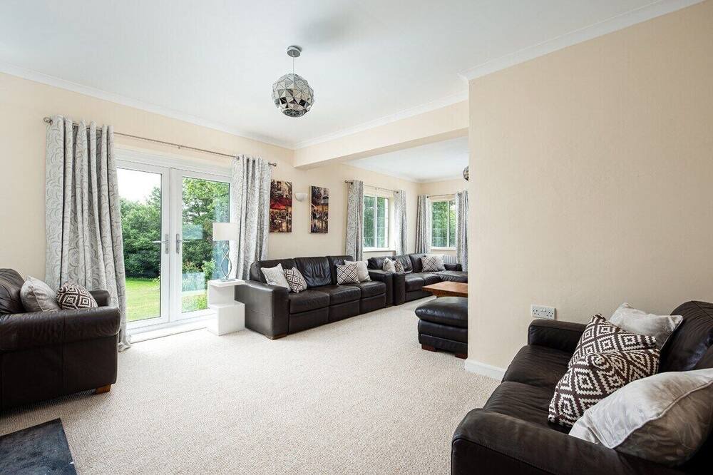 Photo of Livingroom in Stanton Drew