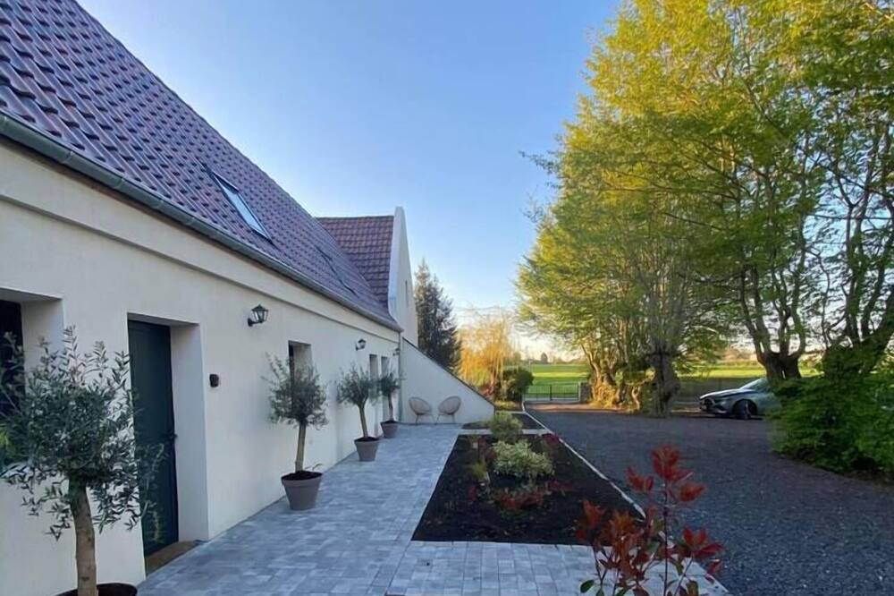 Photo of Outdoor in Saint-Amand-les-Eaux